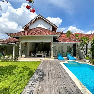 Villa Mimi - Cozy Private 2br In Mertanadi With Private Pool, Seminyak (Bali)